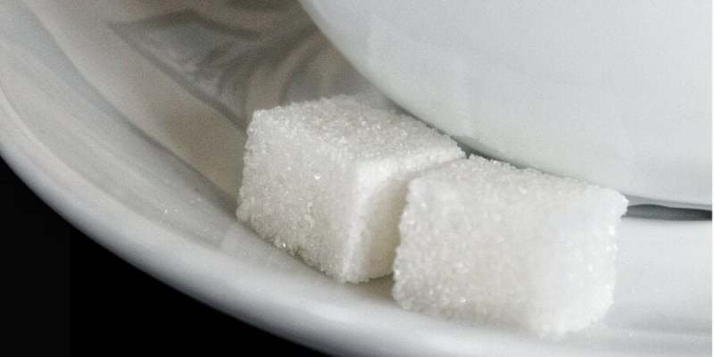 Сезон варення і не тільки. У Мінекономіки пояснили, чому ввели заборону на експорт цукру